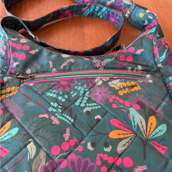Lug Floral Quilted Shoulder Bag - Teal and Pink - Picture 5 of 7